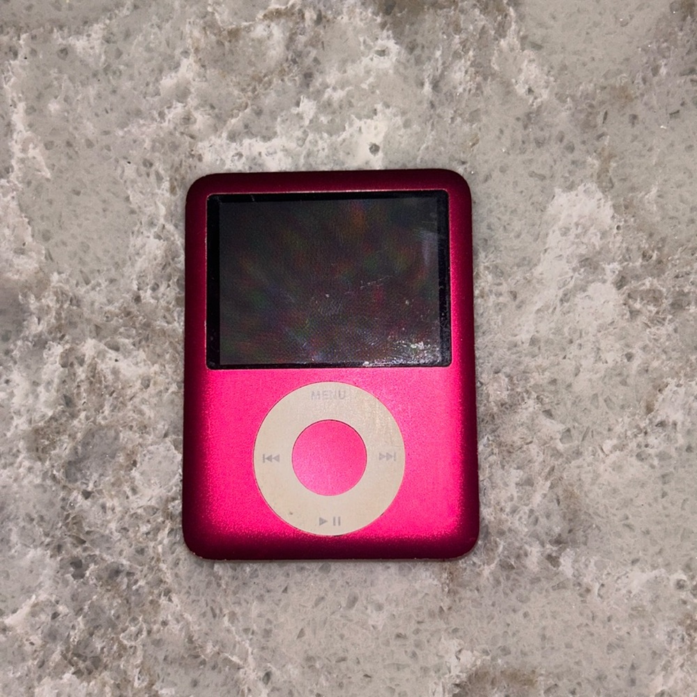 iPod nano 3rd generation 8GB